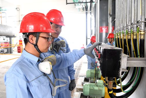 中国石化建成全球最大消毒剂生产基地